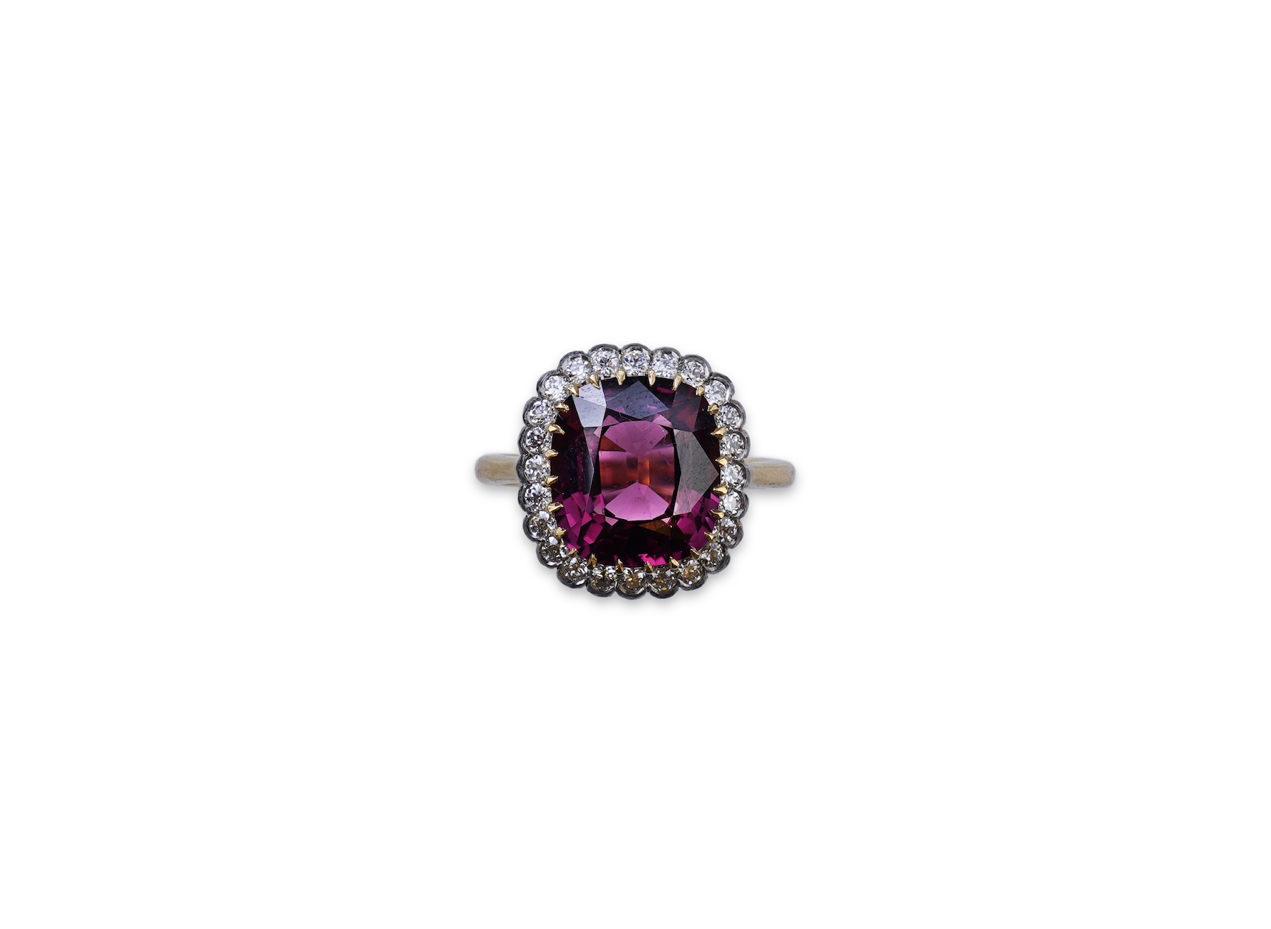 An attractive spinel and diamond ring